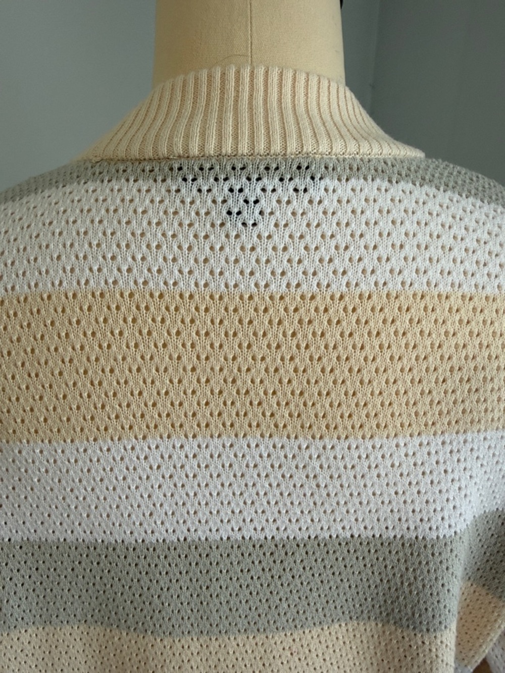DG2 by Diane Gilman Crochet Knit Open-Front Cardigan - Cream, Beige & Gray SZS - Picture 14 of 16